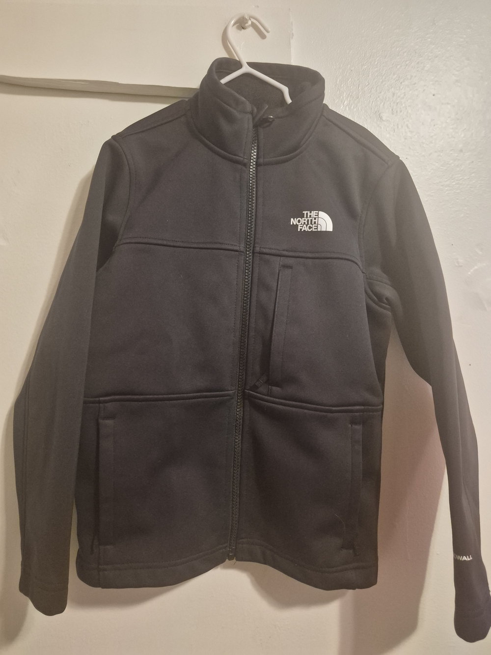 The North Face Kids' Black Softshell Jacket